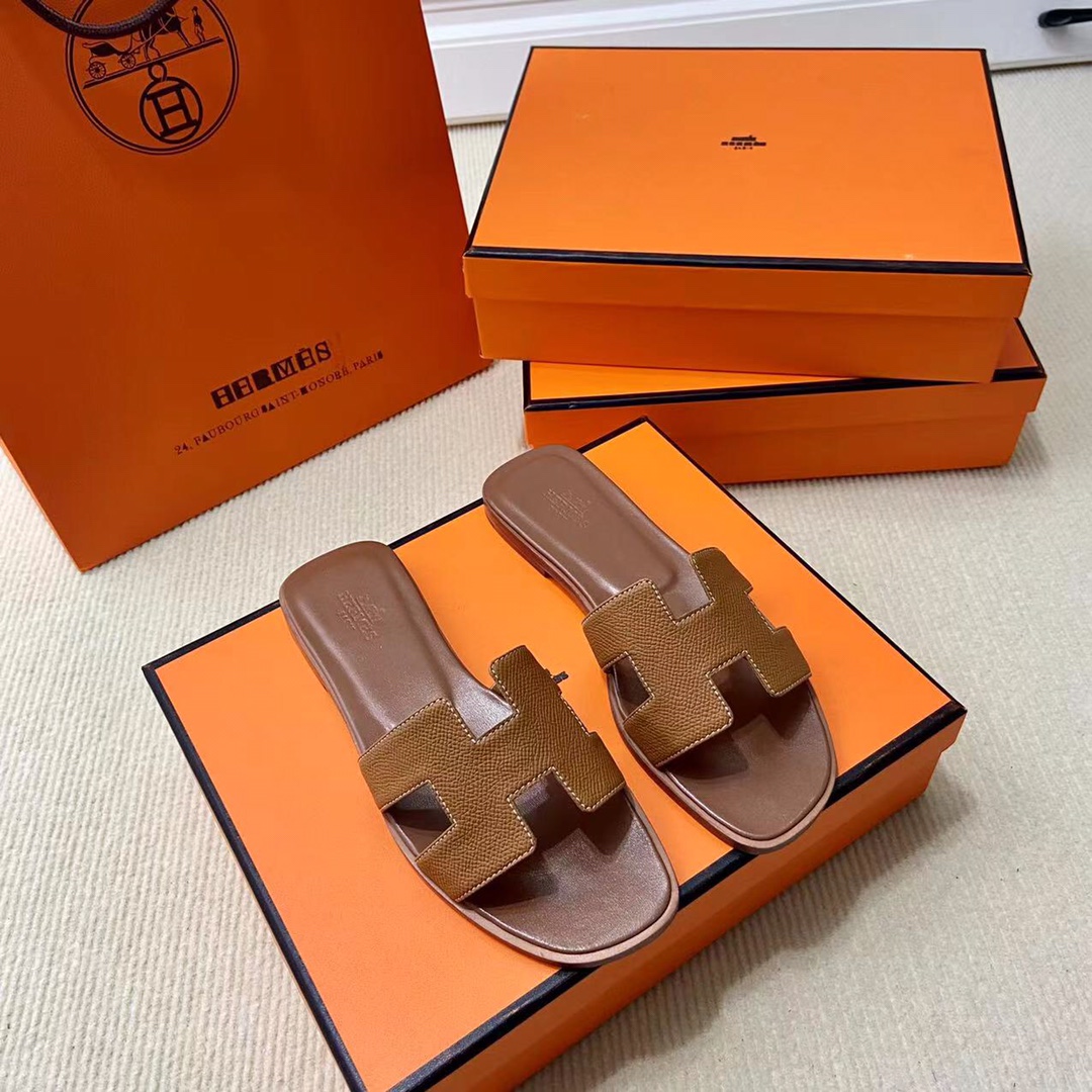 에르메스 올수공 오란 슬리퍼 샌들 앱송 10